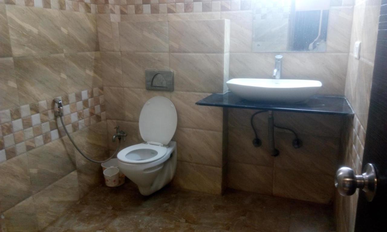 Hotel Priya Palace Ranchi Esterno foto
